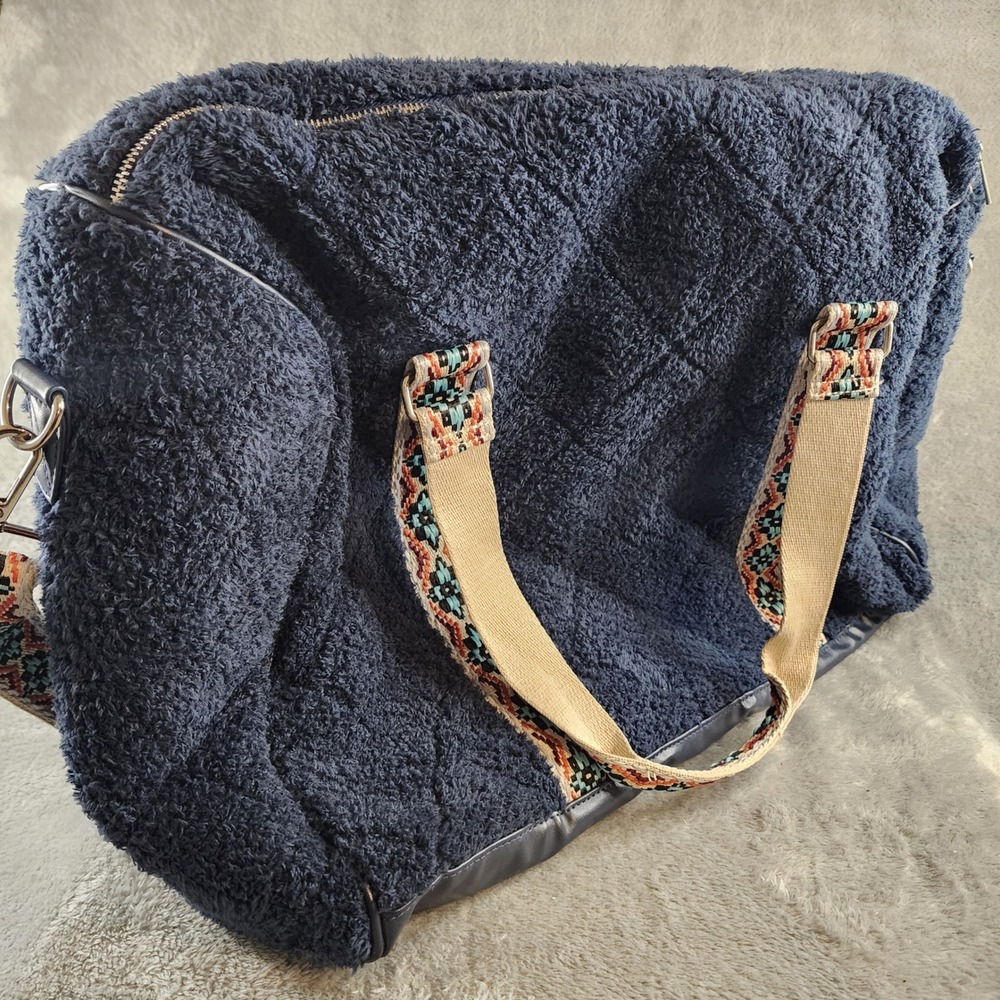Grace & Lace Duffle Bag Navy Blue Sherpa Faux Leather Southwestern Straps
